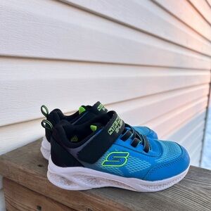 Sketchers light up shoe